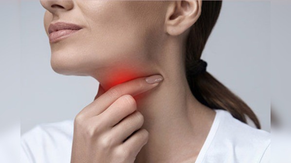 5 dấu hiệu phổ biến nhưng dễ bị bỏ qua của ung thư vòm họng - 2