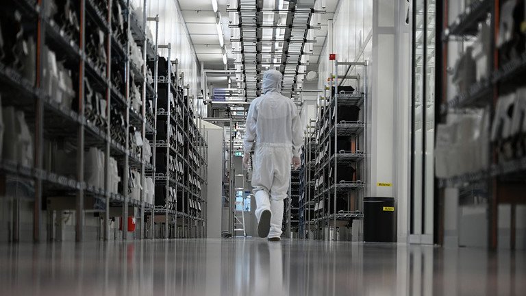 Nexperia là nhà sản xuất chip thuộc sở hữu của Trung Quốc từ năm 2019. Ảnh: Getty Images.