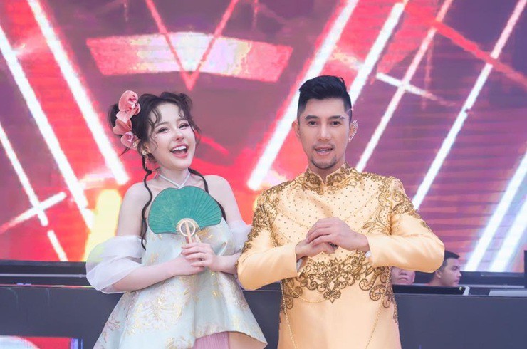Những công ty của chồng Ngân 98 có quy mô thế nào? - 1