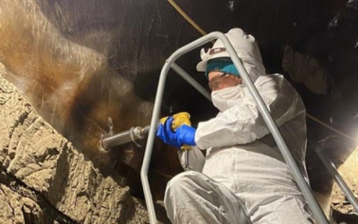 Sau 40.000 năm, sinh vật cổ đại trong hầm quân sự Alaska ...