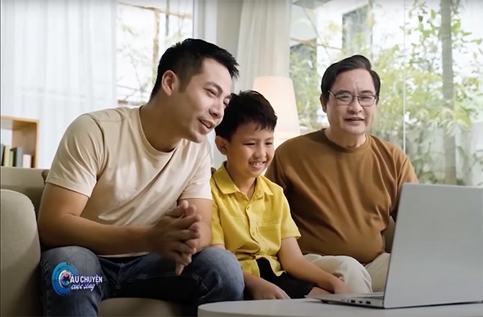 Mỗi gia đình là một thế giới nhỏ, nơi tình yêu thương luôn hiện hữu (Ảnh minh họa)