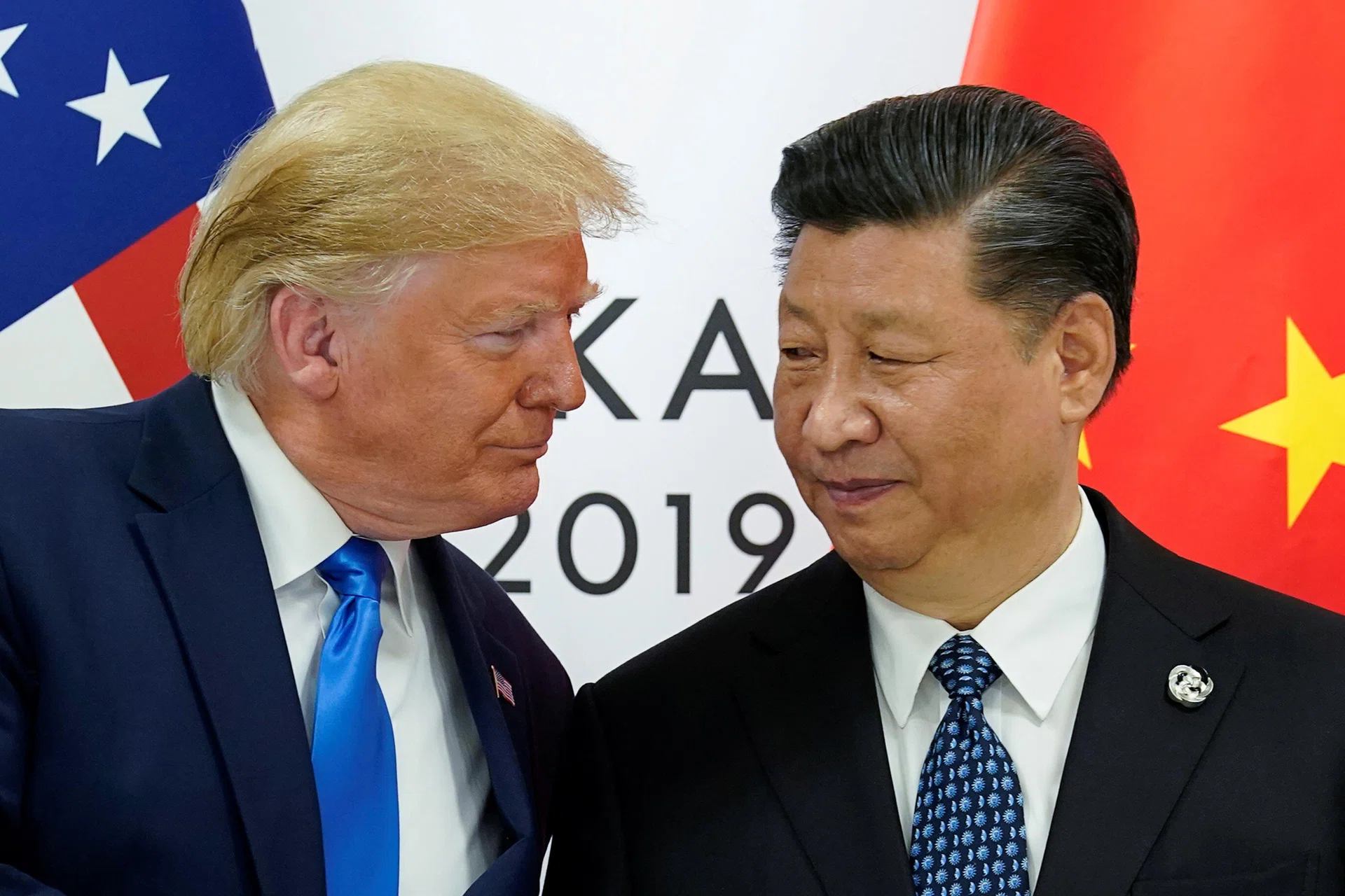 Tổng thống Mỹ Donald Trump và Chủ tịch Trung Quốc Tập Cận Bình gặp nhau tại hội nghị G20 ở Nhật Bản vào năm 2019. Ảnh: Reuters.