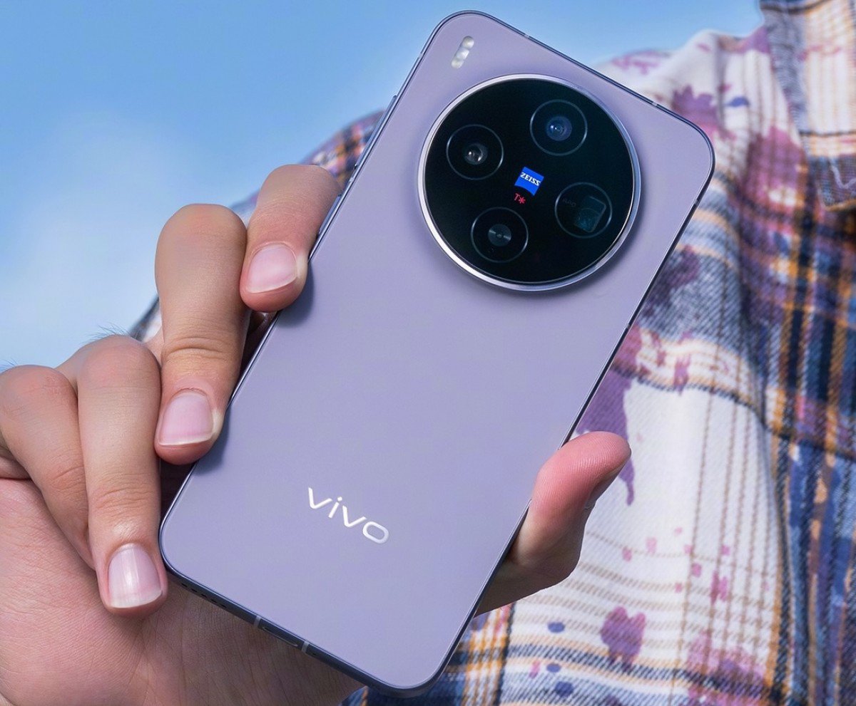 Vivo X300.