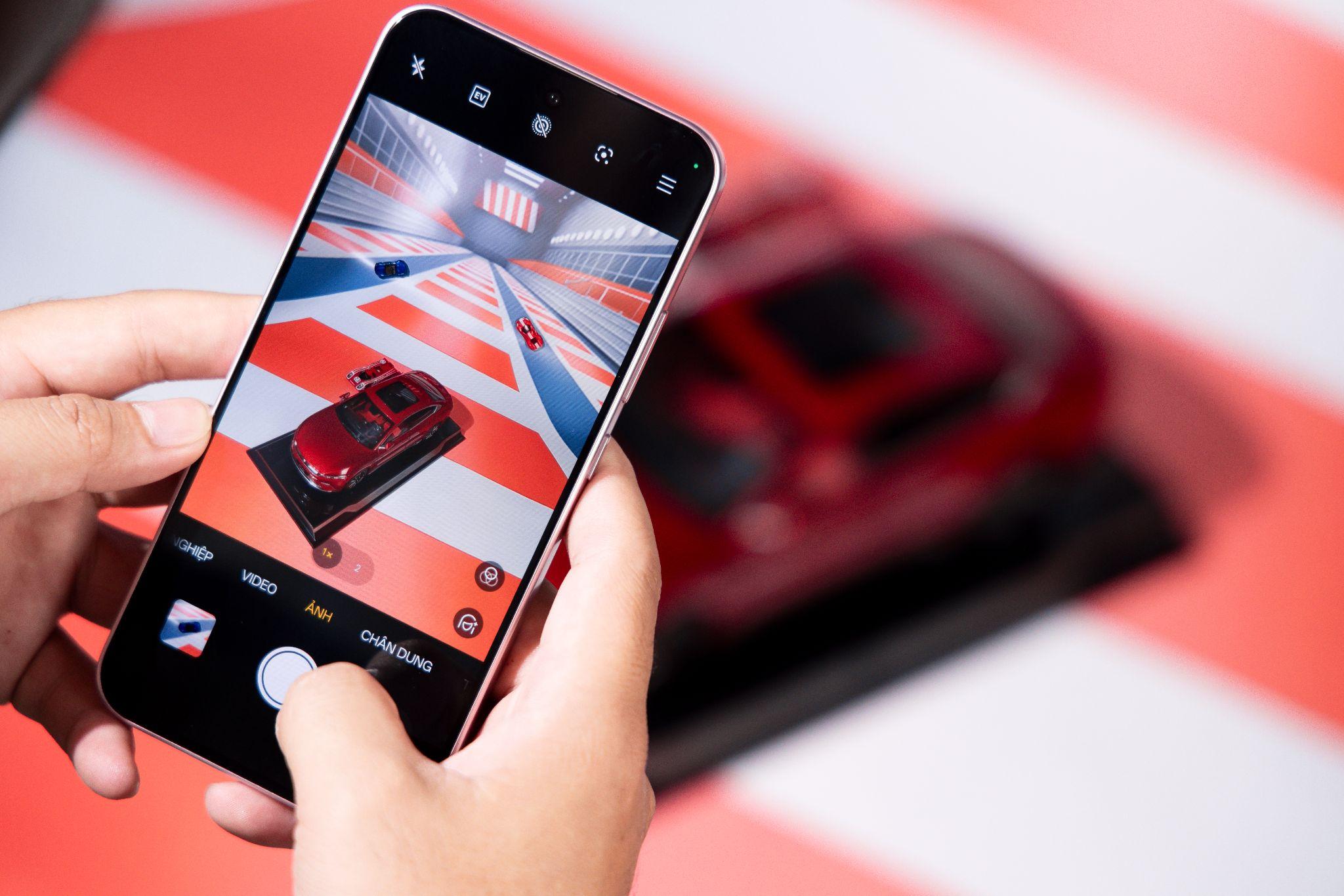 Đánh giá OPPO A6 Pro : Pin 7000mAh sống khỏe cả ngày, bền vô đối - 4