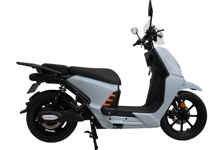 Xe điện mạnh tương đương SH125i, đi tới 140 km/h, giá chỉ ngang Vision - 5