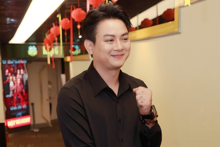 Người đại diện tiết lộ sức khỏe Hoài Lâm tốt, tinh thần minh mẫn.&nbsp;