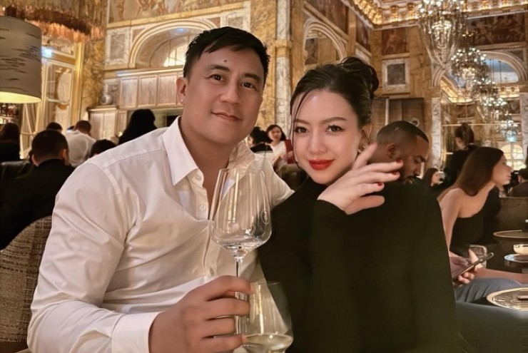 Băng Di 'Đất rừng phương Nam' nhận lời cầu hôn