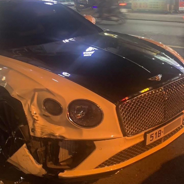 Xe siêu sang Bentley của Trấn Thành va chạm với xe Mitsubishi, vỡ toác cản trước - 2