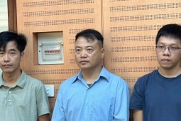 Trước khi bị bắt, Shark Bình đã toan tính điều gì khi lên mạng khơi lại vụ tiền số?