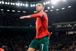 Video bóng đá Bồ Đào Nha - Hungary: Đỉnh cao Ronaldo, vỡ òa phút 90+1 (Vòng loại World Cup)