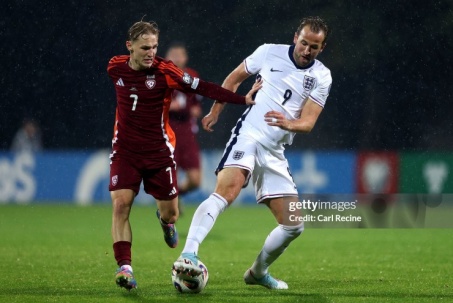 Video bóng đá Latvia - Anh: Harry Kane tỏa sáng (Vòng loại World Cup)