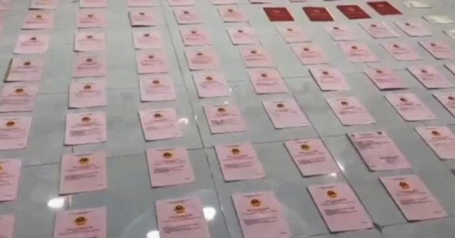 Cơ quan điều tra tạm giữ 80 sổ đỏ, 4 sổ tiết ki...