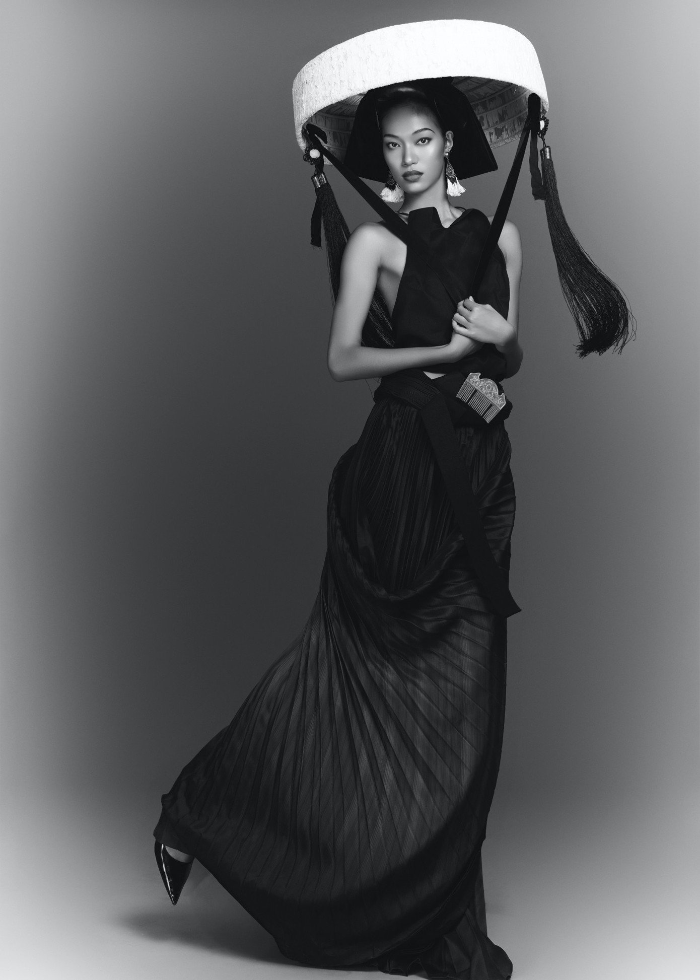 Ngỡ ngàng với học vấn của Mai Hoa - Quán quân Vietnam’s Next Top Model 2025 - 8
