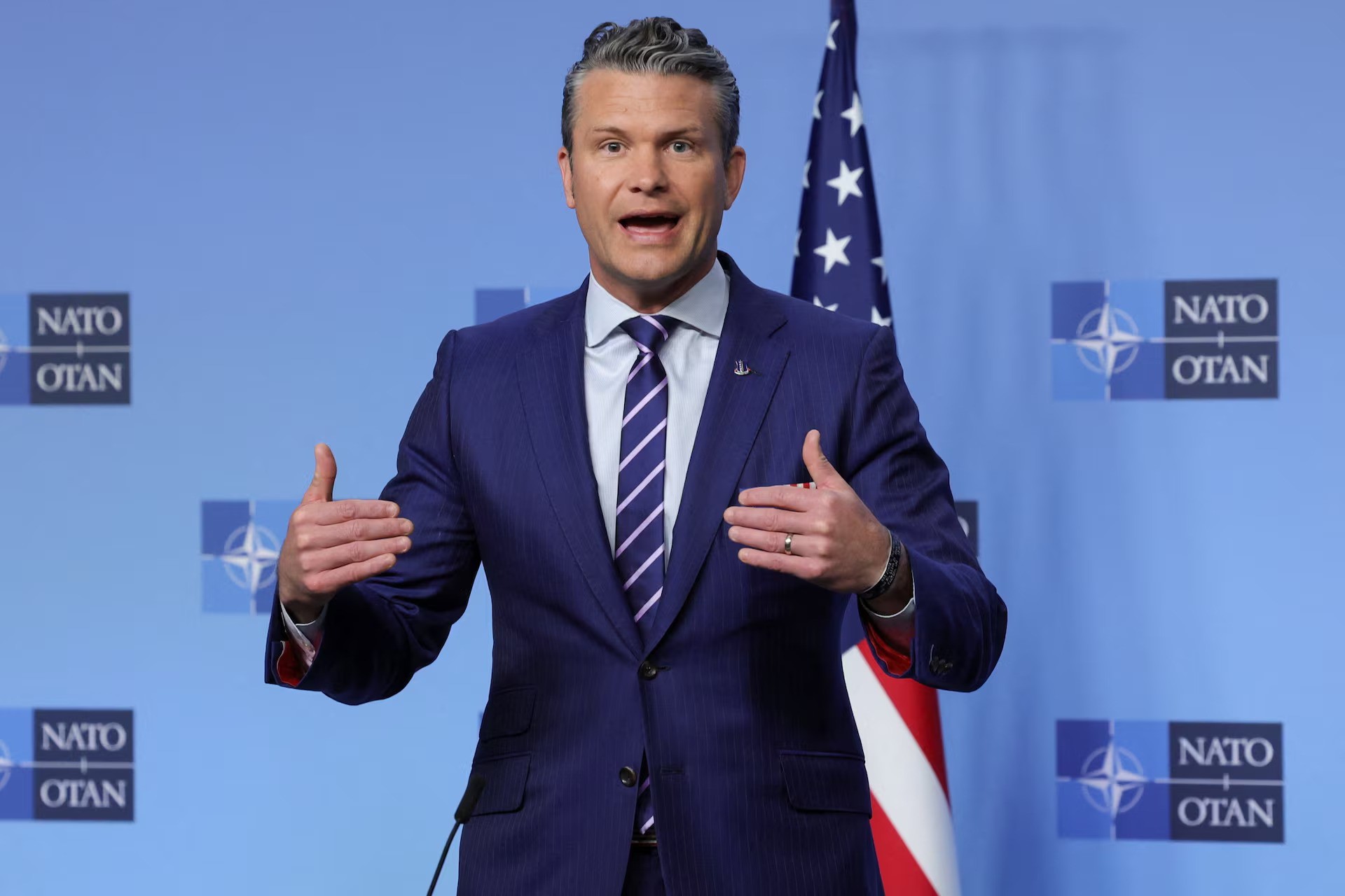 Bộ trưởng Quốc phòng Mỹ Pete Hegseth (ảnh: Reuters)