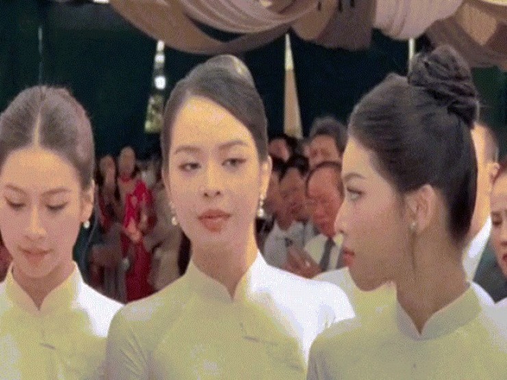 Dàn phù dâu toàn hoa hậu, á hậu trong lễ ăn hỏi Đỗ Thị Hà ở Thanh Hóa