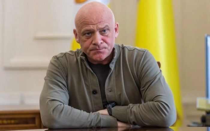 Svingerlarning xotinlari bilan guruh jinsiy aloqa onlayn video