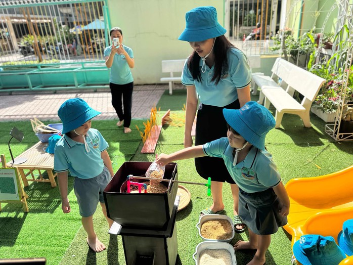 Sở GD-ĐT TP HCM yêu cầu không tiếp nhận học sinh bên ngoài nhà trường tham gia trong các đợt hoạt động giáo dục ngoài giờ chính khóa của đơn vị