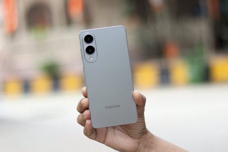 NÓNG: Samsung đã "khai tử" Galaxy S26 Edge vì doanh số thảm hại