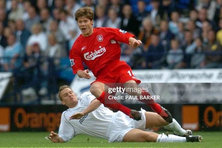 Sau 20 năm, Xabi Alonso vẫn không quên được trận thua 0-1 trước Bolton tại sân Reebook