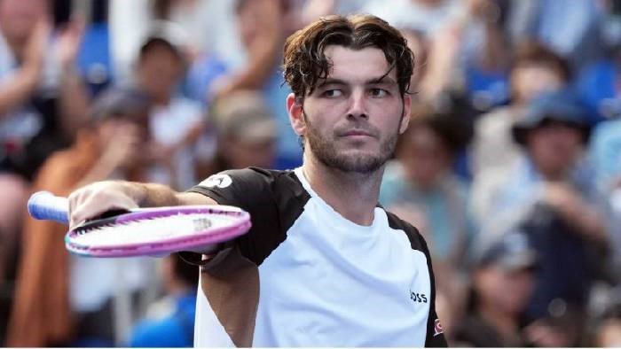 Fritz có trận đấu xuất sắc trước Zverev.