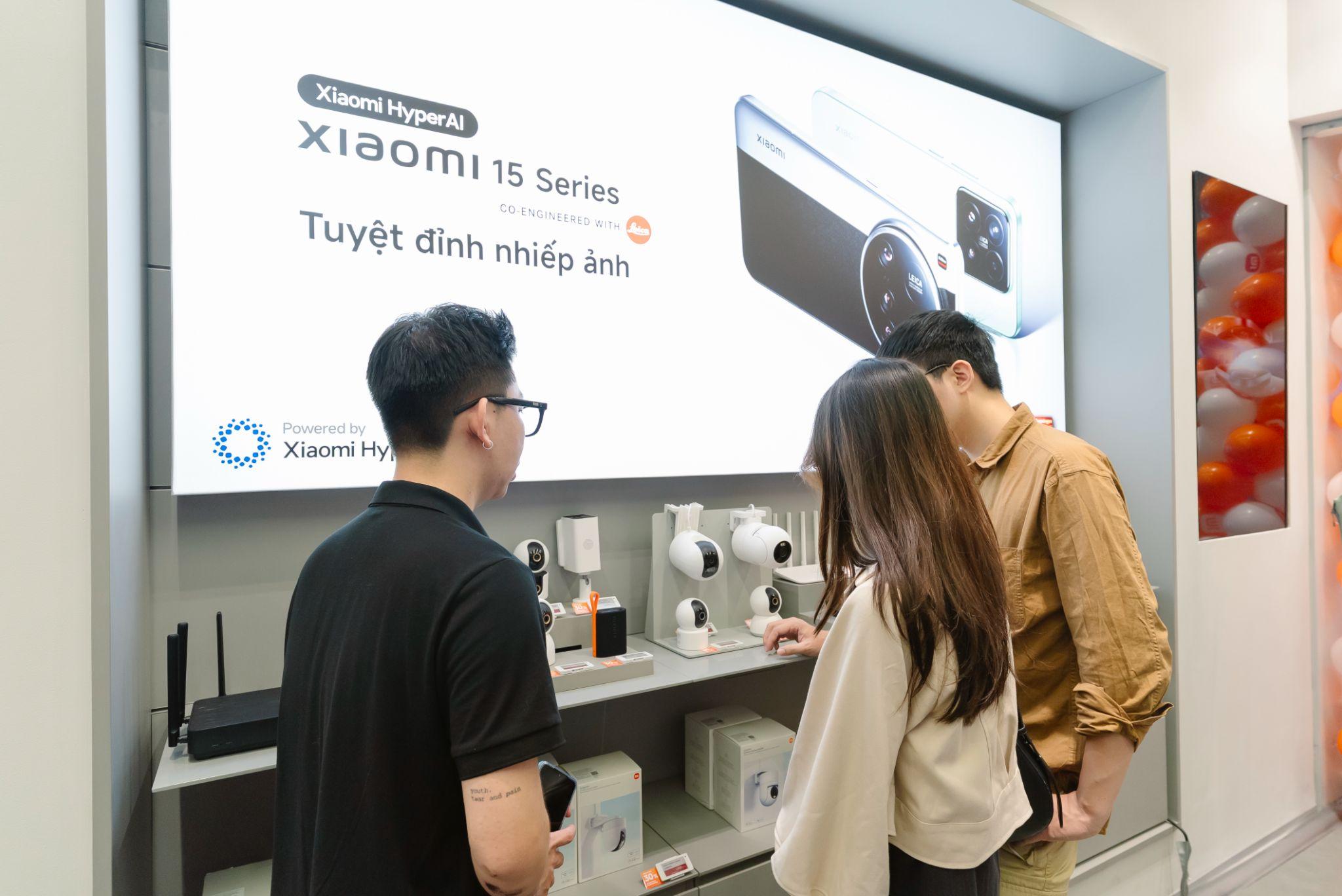 Khám phá hệ sinh thái công nghệ đẳng cấp tại Xiaomi Store ở Crescent Mall - 2
