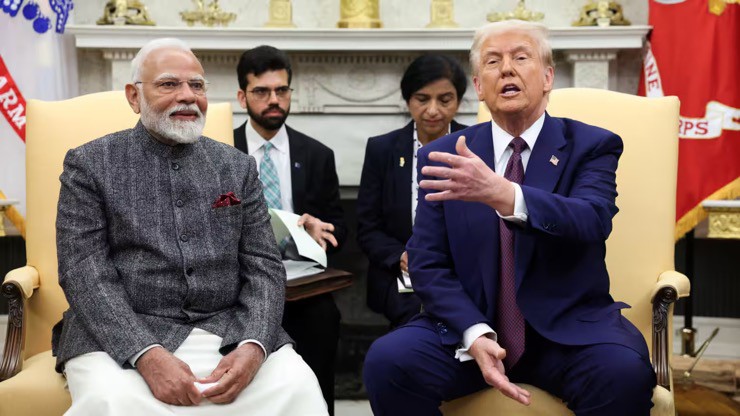 Ông Trump gặp Thủ tướng Ấn Độ Narendra Modi ở Nhà Trắng vào tháng 2/2025. Ảnh: Reuters.