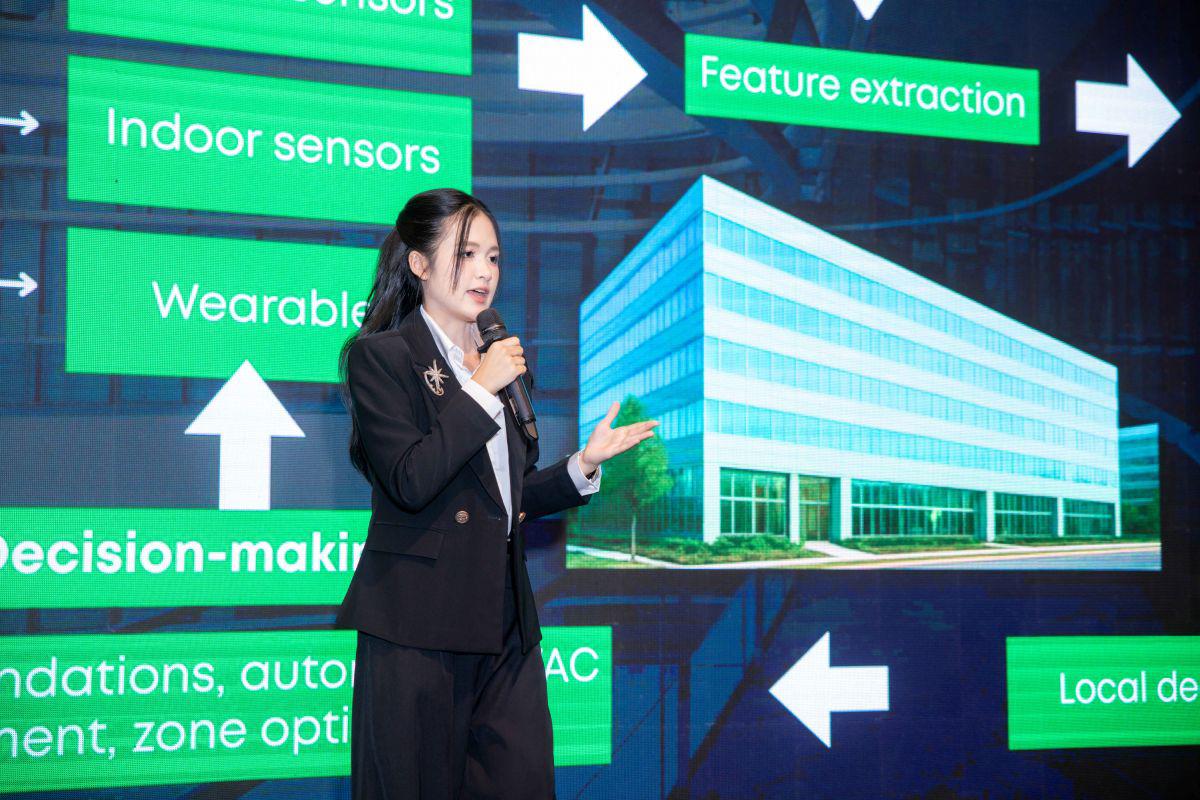 Phần thuyết trình của Quán quân cuộc thi Future Impact Challenge 2025.