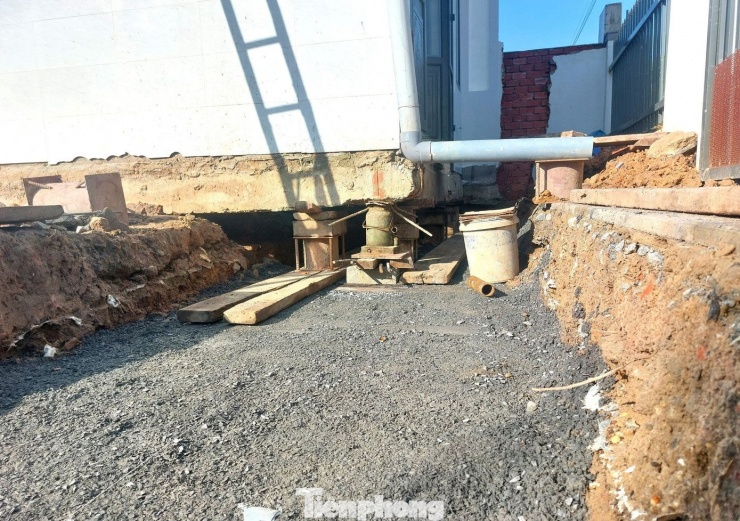 'Thần đèn' đưa căn nhà xây nhầm trên đất người khác về đúng vị trí - 6