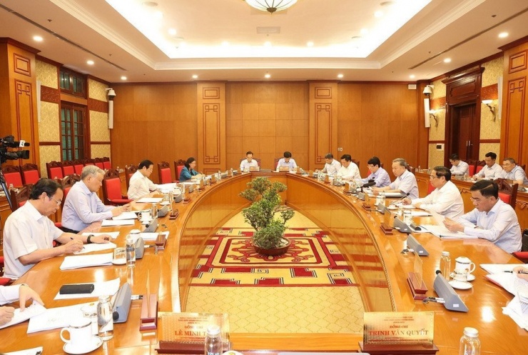 Một phiên họp của Bộ Chính trị, Ban Bí thư. Ảnh: TTXVN