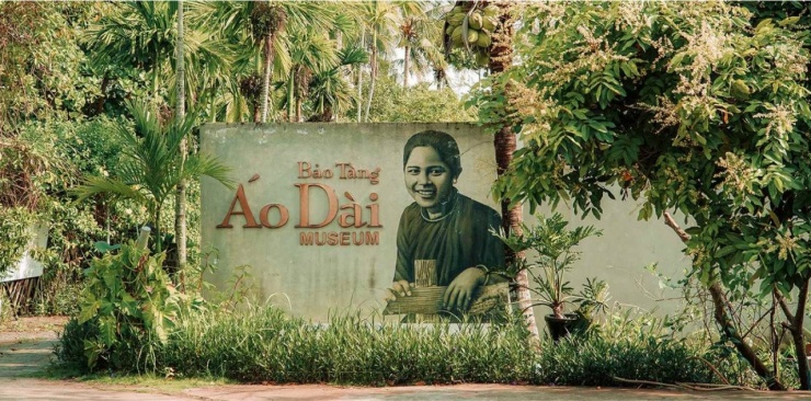 Đến bảo tàng Áo Dài du khách sẽ được chiêm ngưỡng vẻ đẹp của trang phục truyền thống. Ảnh: Baotangaodai