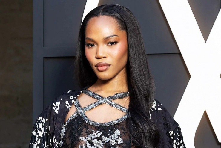 Nhan sắc thay đổi ngoạn mục của Quenlin.