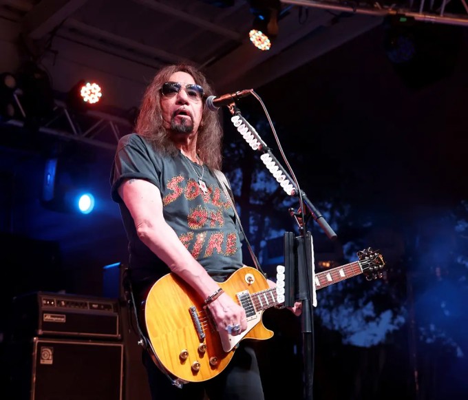 Ace Frehley qua đời sau gần một tháng bị ngã. Ảnh: Page Six