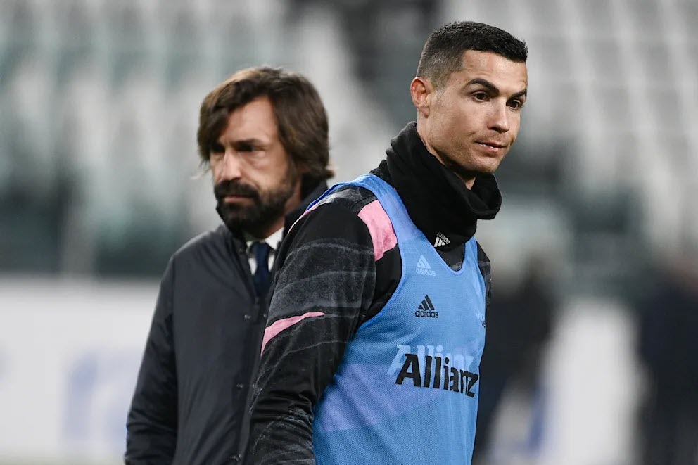 Trợ lý cũ của Pirlo tiết lộ HLV người Italia không thực sự muốn dùng Ronaldo do không hợp đấu pháp