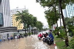 Cơn bão sắp vào Biển Đông có diễn biến thế nào?