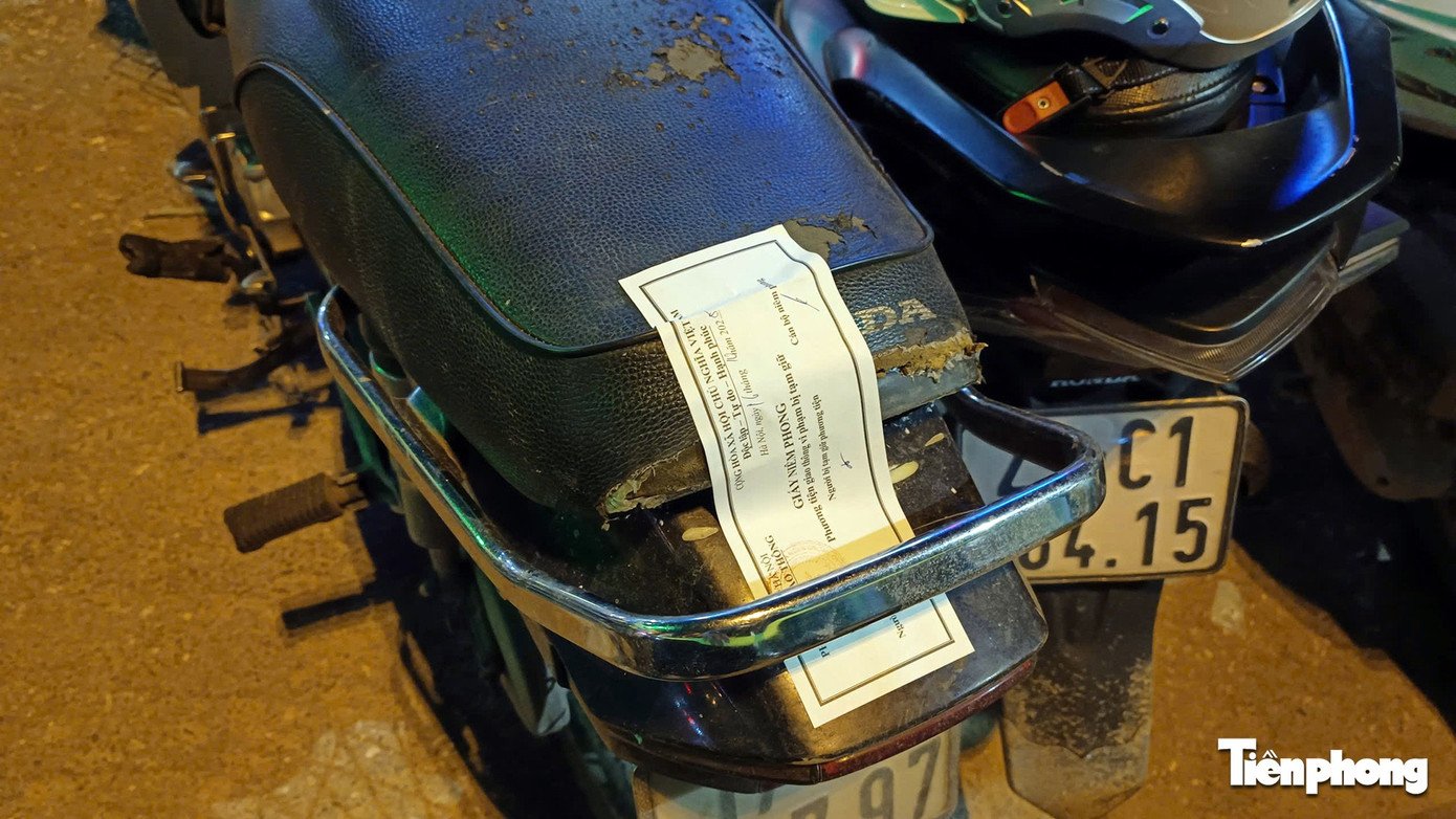 Nhiều phương tiện bị tạm giữ.