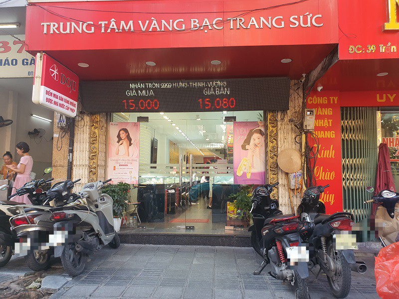 Giá vàng Doji đầu giờ sáng nay. Giá vàng Doji đầu giờ sáng nay.