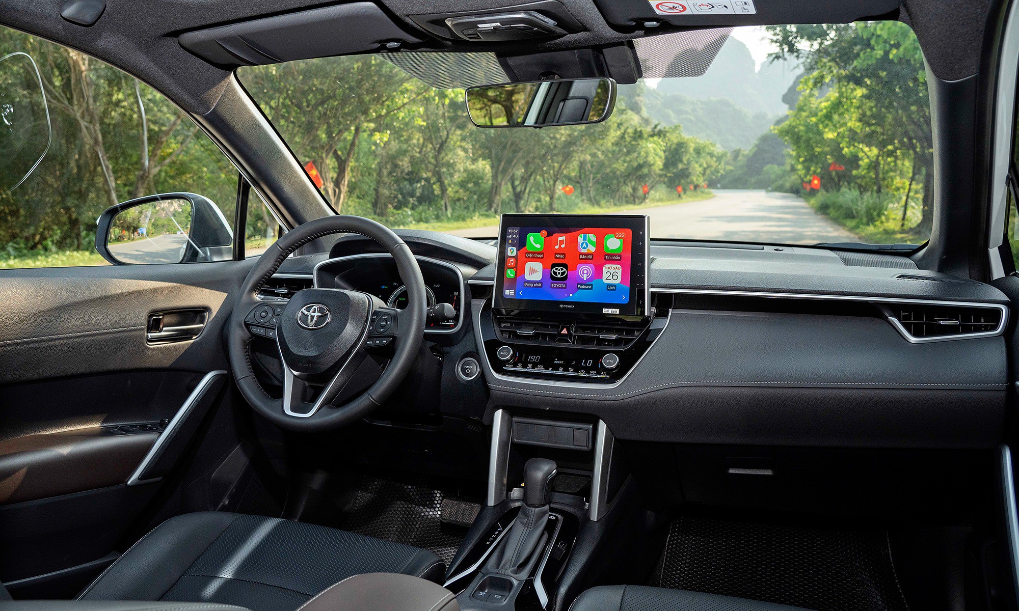 Toyota Corolla Cross: Thiết kế sang trọng và tiết kiệm nhiên liệu cho người trẻ - 6