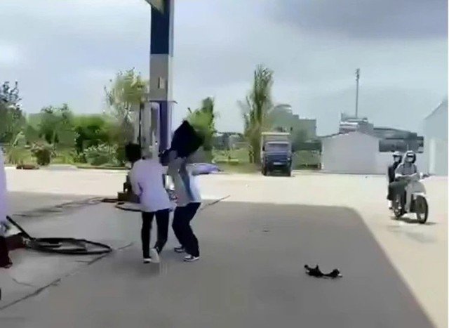 Hiện trường vụ việc. (Ảnh cắt từ video)