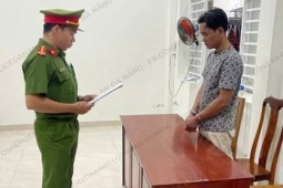 An ninh - Xã hội - Ghen tuông mù quáng, nam thanh niên tạt xăng đốt người