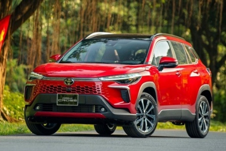 Toyota Corolla Cross: Thiết kế sang trọng và tiết kiệm nhiên liệu cho...