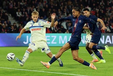 Video bóng đá PSG - Strasbourg: Thoát hiểm hiệp 2, nguy cơ mất ngôi đầu (Ligue 1)