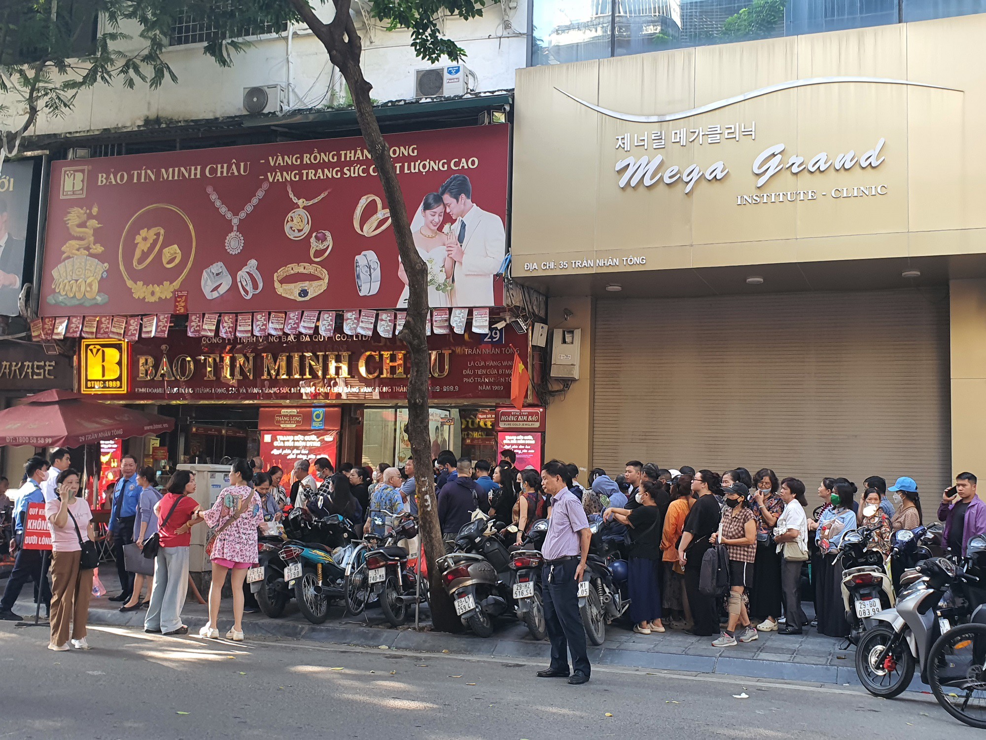 Giá vàng ngày 18/10: Quay đầu giảm  sâu, tiệm vàng có động thái lạ, tung chiêu “đánh úp” khách - 10