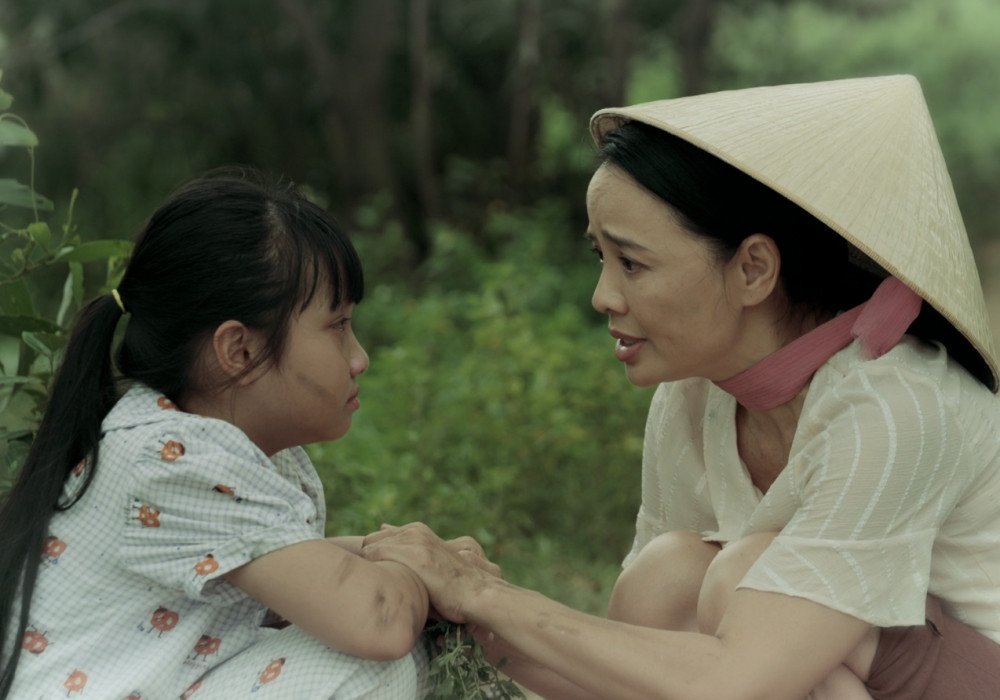 Sau hơn 30 năm, Hoài An vẫn giữ ngọn lửa nhiệt huyết khi đứng trước máy quay.&nbsp;