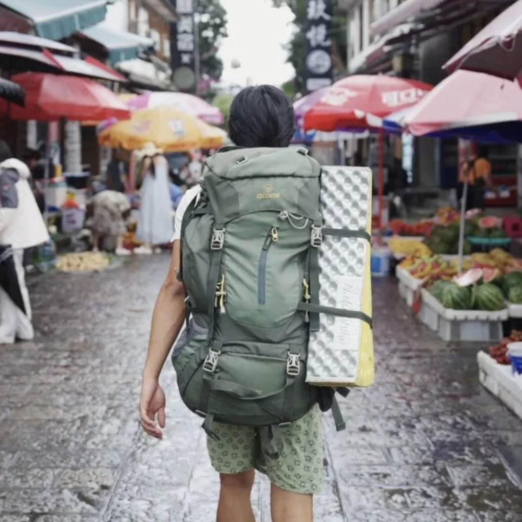 Ở tuổi 32, Zhao Dian hài lòng với cuộc sống lang bạt, tự do và không ràng buộc. Ảnh: Handout 
