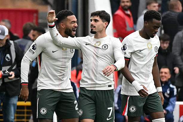 Pedro Neto bùng nổ trong 3 phút để xoay chuyển thế trận cho Chelsea