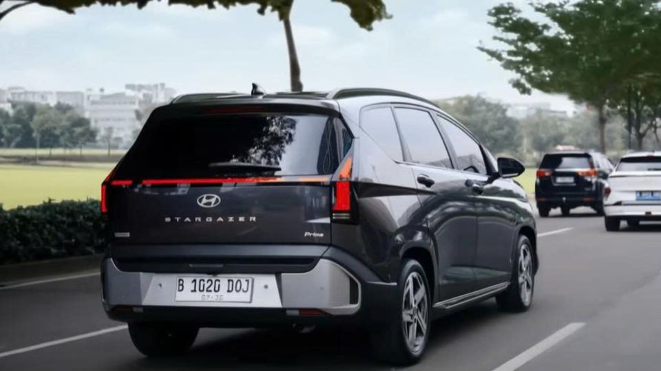 Điểm qua những chi tiết mới trên mẫu xe Hyundai Stargazer bản nâng cấp - 3