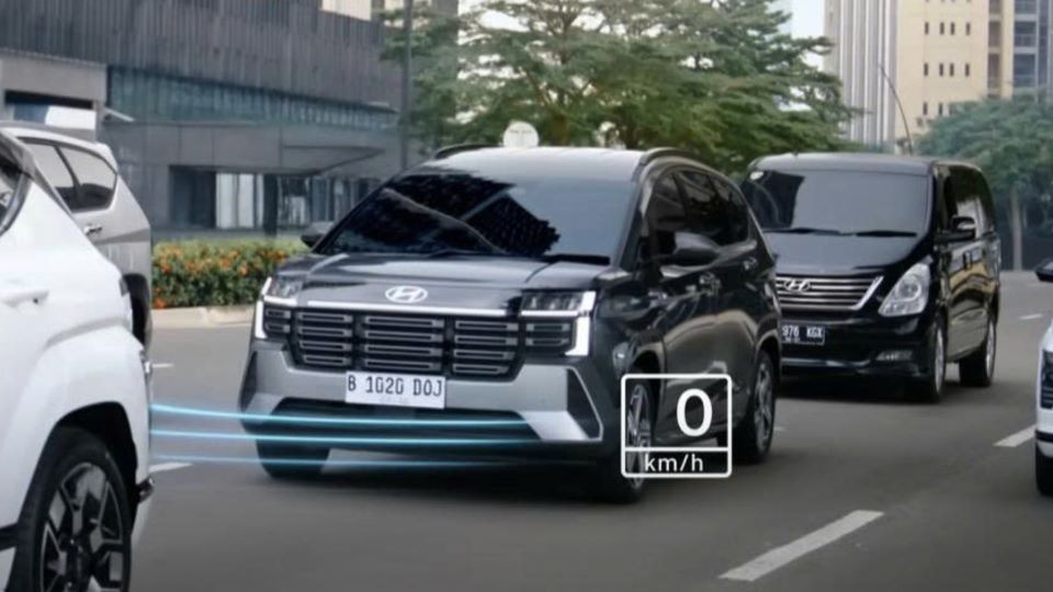 Điểm qua những chi tiết mới trên mẫu xe Hyundai Stargazer bản nâng cấp - 4