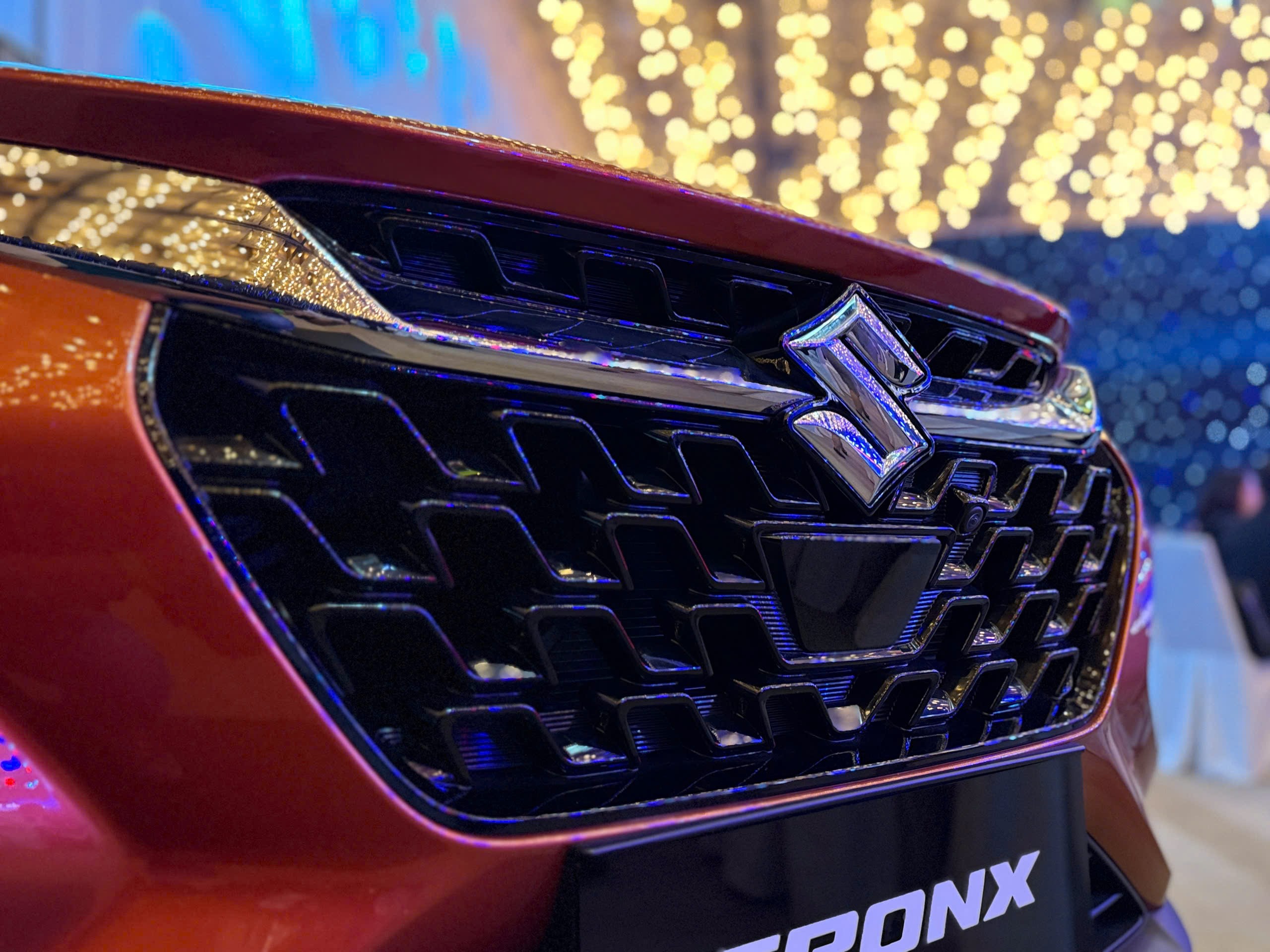 Suzuki Fronx ra mắt thị trường Việt, giá bán từ 520 triệu đồng - 4