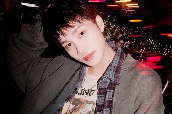 Taeil thời còn hoạt động trong nhóm nhạc NCT.