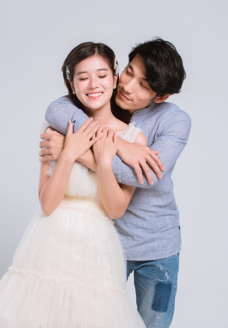Diễn viên đóng cặp Hoàng Yến Chibi trong phim hài - lãng mạn Ngôi nhà bươm bướm (Huỳnh Tuấn Anh đạo diễn) năm 2019. Phim xoay quanh đôi tình nhân đồng tính (Thành Lộc, Quang Minh đóng) cùng nuôi con trai (Liên Bình Phát đóng). Khi con chuẩn bị kết hôn, họ e ngại hoàn cảnh bản thân khiến nhà gái không hài lòng. Dù có nhiều diễn viên kỳ cựu, phim không gây tiếng vang về doanh thu lẫn chất lượng.
